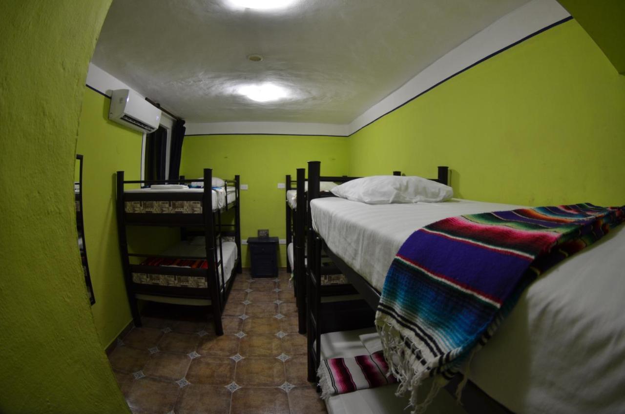 Fiesta Party Hostel - Cancún Eksteriør billede