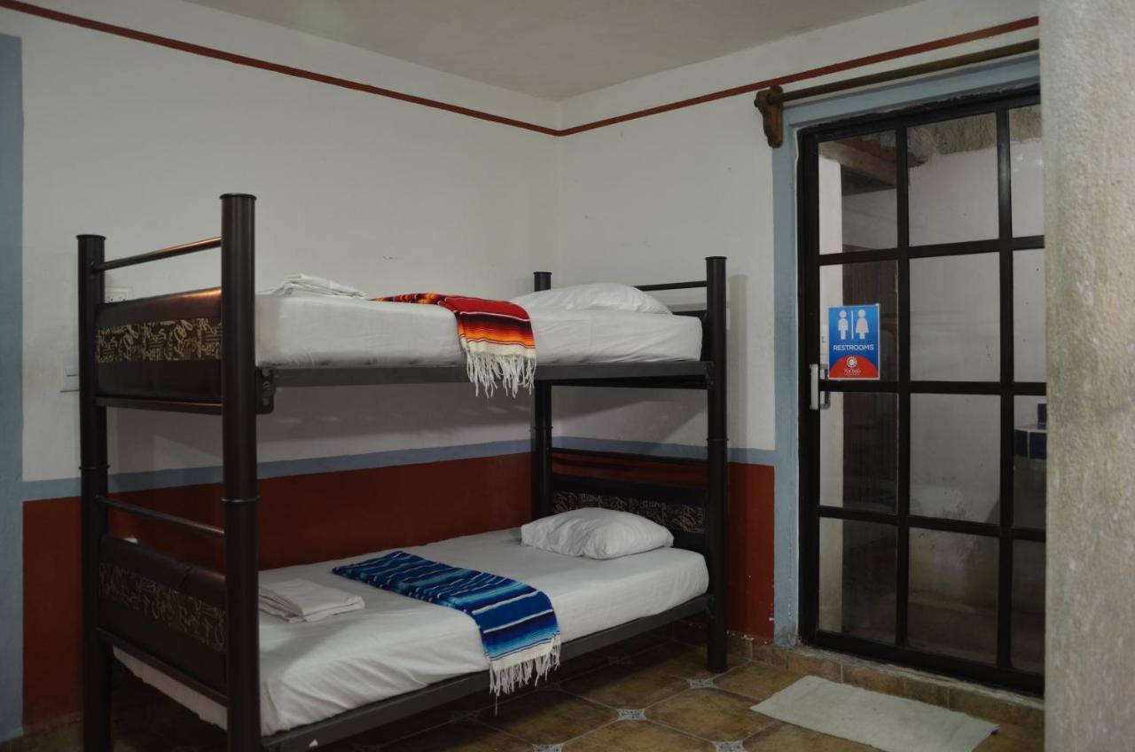 Fiesta Party Hostel - Cancún Eksteriør billede