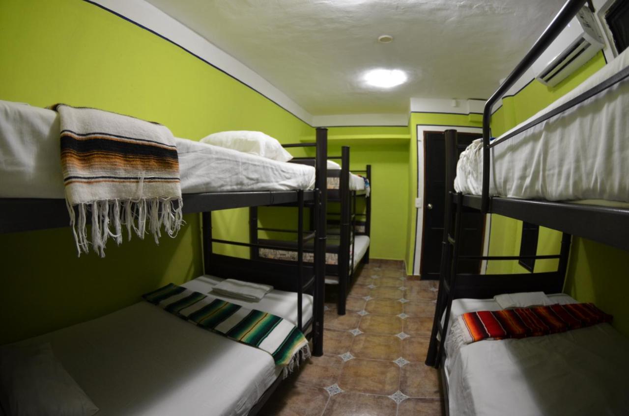 Fiesta Party Hostel - Cancún Eksteriør billede